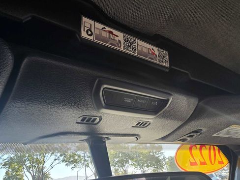 Used 2022 Jeep Wrangler Unlimited Sport image 34