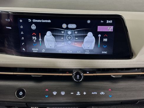 Used 2024 Nissan Ariya AWD image 24