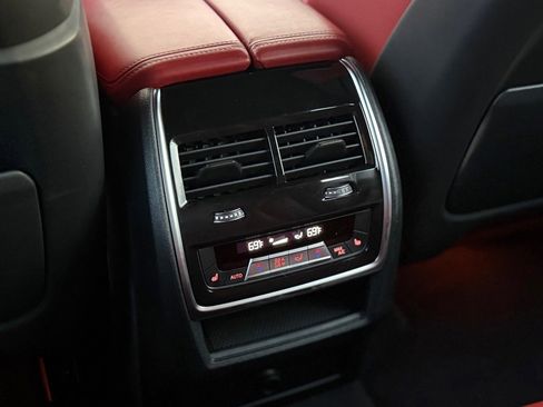 Used 2022 BMW X5 M w/ Competition Package 2 AWD/4WD image 26