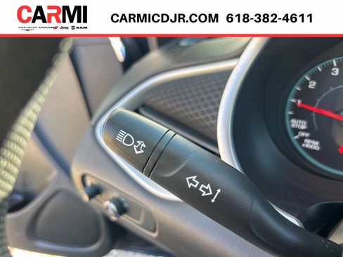 Used 2022 Chevrolet Malibu LT FWD image 17