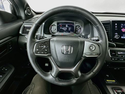 Used 2024 Honda Passport EX-L image 11