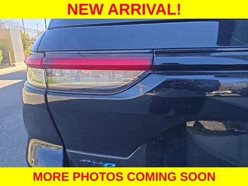 Used 2022 Jeep Grand Cherokee Trailhawk w/ Luxury Tech Group III image 8