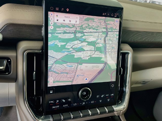 New 2027 GMC Yukon Denali w/ Sun & Power Step Package RWD image 8