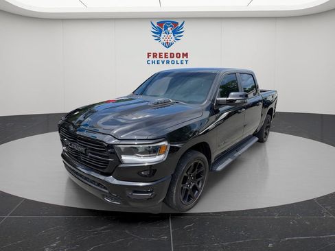 Used 2023 RAM 1500 Laramie AWD/4WD image 1
