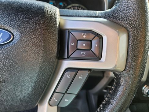 Used 2016 Ford F150 Lariat w/ Equipment Group 502A Luxury image 18