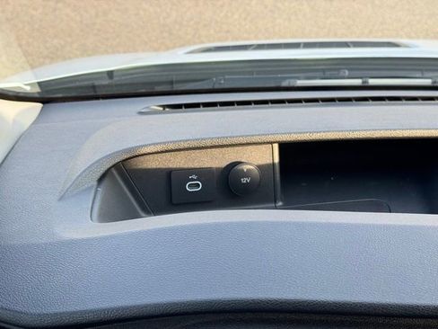 Certified 2024 Ford Transit 350 XLT image 25