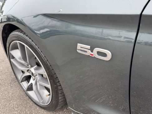 Used 2016 Ford Mustang GT Premium image 10