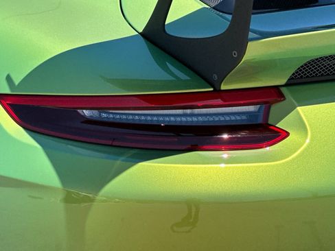 Used 2019 Porsche 911 GT2 RS RWD image 36