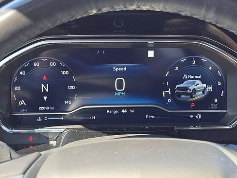 Used 2022 Chevrolet Silverado 1500 LT Trail Boss image 35