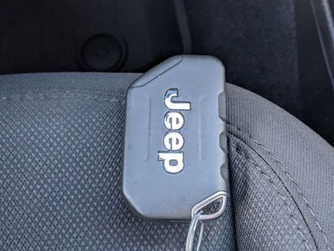 Certified 2022 Jeep Wrangler Sport image 21