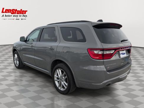 Used 2023 Dodge Durango GT AWD/4WD image 3