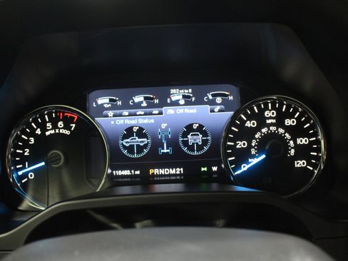 Used 2015 Ford F150 Platinum w/ Trailer Tow Package AWD/4WD image 14