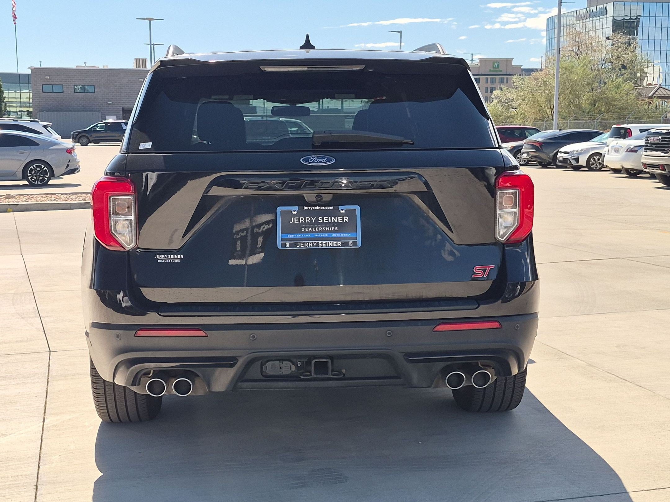 Used 2022 Ford Explorer ST w/ Equipment Group 401A AWD/4WD image 4