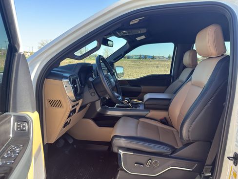 Used 2023 Ford F150 Lariat w/ Equipment Group 502A High image 17