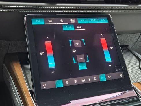 Certified 2026 Cadillac Escalade ESV Platinum Sport w/ LPO, ONYX Package image 18