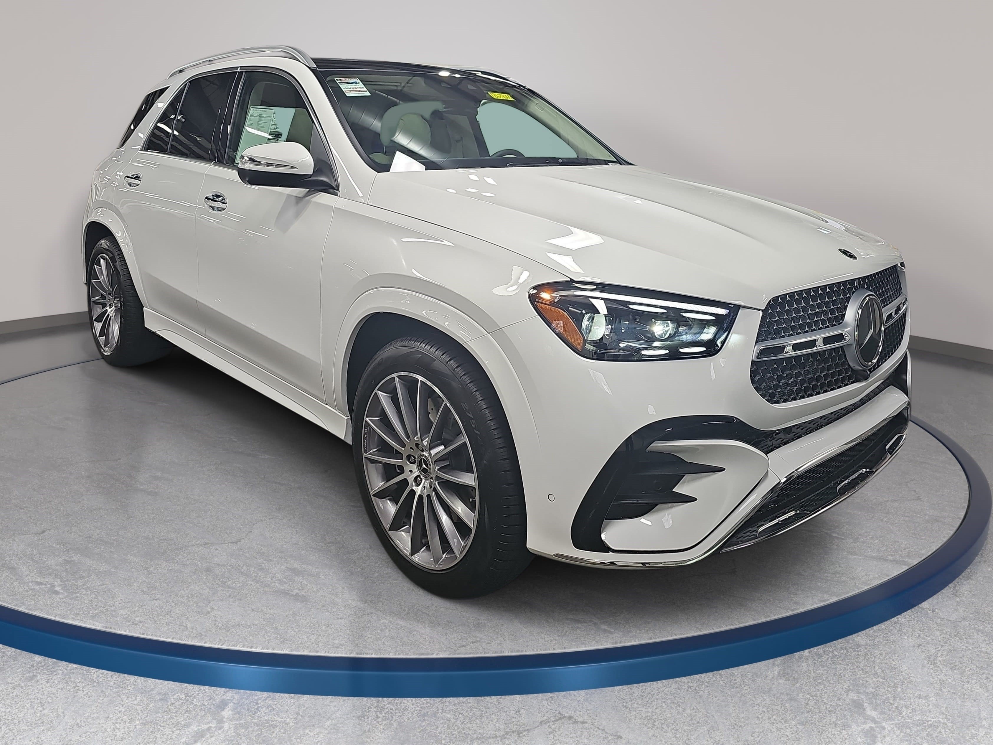 New 2026 Mercedes-Benz GLE 450 4MATIC image 3