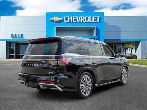 Used 2025 INFINITI QX80 Luxe w/ Cargo Package RWD image 3