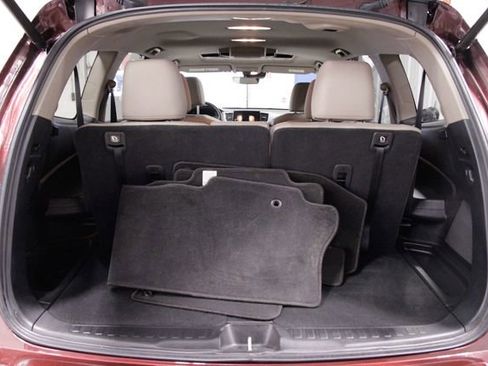 Used 2022 Honda Pilot Touring image 23