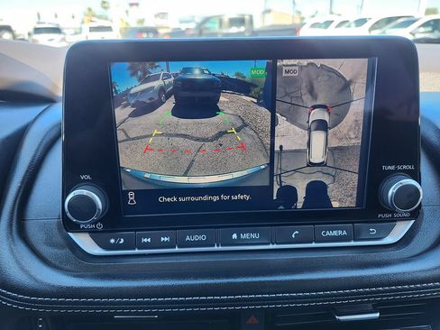Used 2021 Nissan Rogue SV FWD image 25