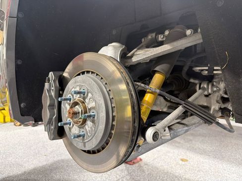 Used 2016 Chevrolet Corvette Stingray Coupe w/ 2LT Preferred Equipment Group image 16