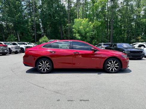 Used 2018 Chevrolet Malibu LT FWD image 7