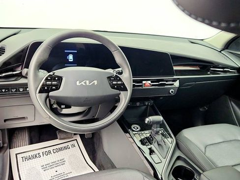 Used 2023 Kia Niro image 13