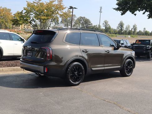 Used 2023 Kia Telluride SX X-Pro image 3