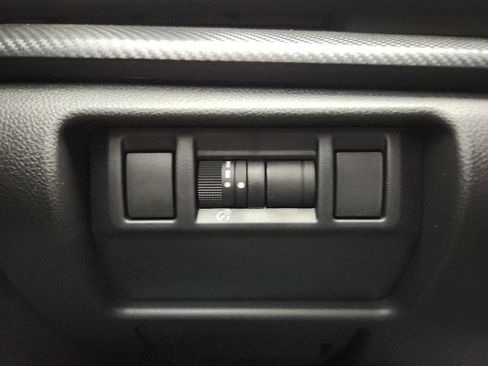 New 2026 Subaru Crosstrek 2.0i Premium AWD/4WD image 10