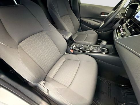 Used 2024 Toyota Corolla SE w/ SE Package FWD image 15