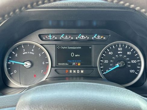 Used 2019 Ford Expedition Max XLT AWD/4WD image 18