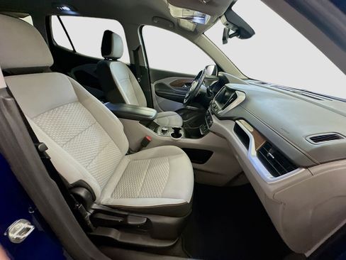 Used 2020 GMC Terrain SLE w/ Driver Convenience Package image 32