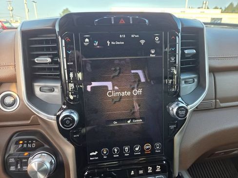 Used 2021 RAM 1500 Laramie AWD/4WD image 7