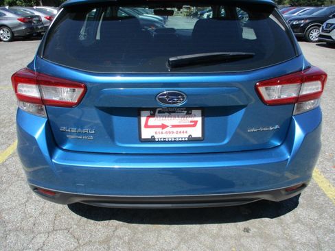 Used 2018 Subaru Impreza 2.0i Premium image 17
