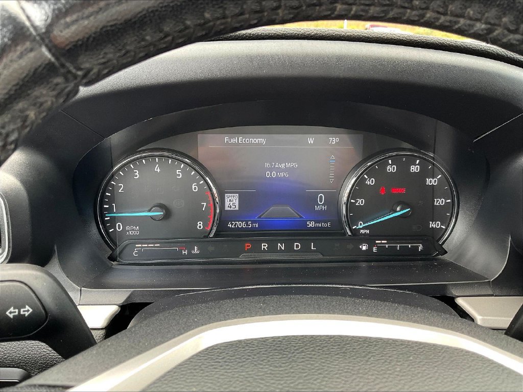 Used 2023 Ford Explorer XLT w/ Equipment Group 202A AWD/4WD image 13