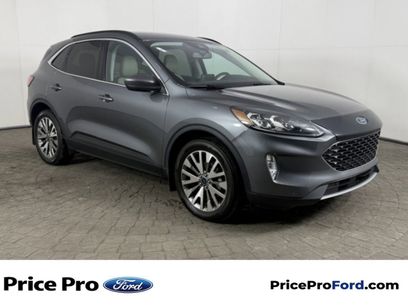 Used 2022 Ford Escape Titanium w/ Class II Trailer Tow Package