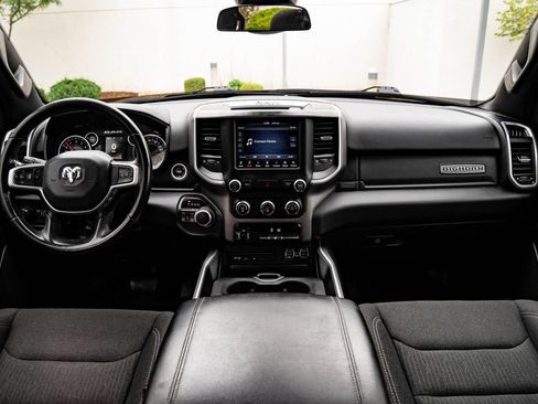 Used 2019 RAM 1500 Big Horn AWD/4WD image 15