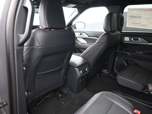 New 2026 Ford Explorer Platinum w/ LUX Leather Package AWD/4WD image 21