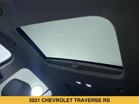 Certified 2021 Chevrolet Traverse RS AWD/4WD image 11