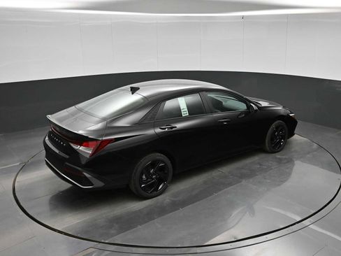 New 2026 Hyundai Elantra Sport FWD image 29
