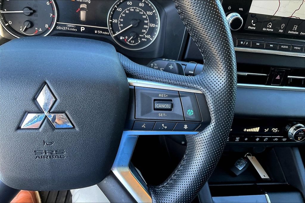 Used 2024 Mitsubishi Outlander SE AWD/4WD image 12