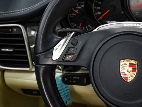 Used 2011 Porsche Panamera 4S image 14