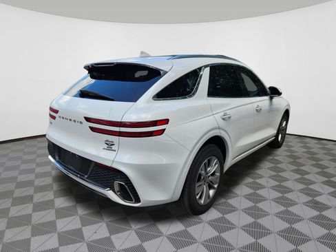 Used 2022 Genesis GV70 2.5T AWD/4WD image 4