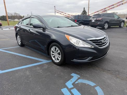 Used 2013 Hyundai Sonata GLS image 11