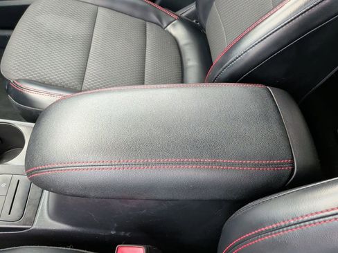 Used 2023 Ford Escape ST-Line image 29