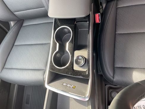 Used 2026 Chevrolet Equinox LT w/ Convenience Package II image 49