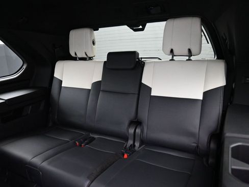 Certified 2024 Toyota Sequoia Capstone image 32