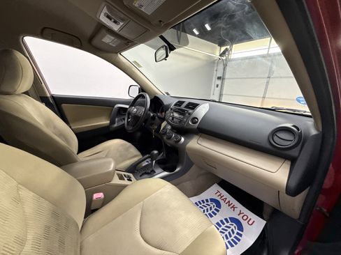 Used 2010 Toyota RAV4 4WD image 17