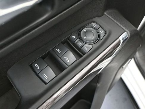 Used 2023 Chevrolet Silverado 3500 LTZ w/ LTZ Premium Package image 23