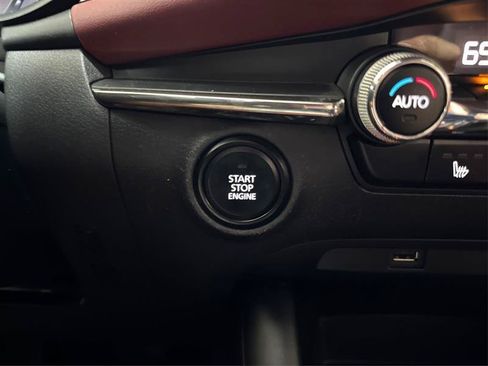 Used 2021 MAZDA MAZDA3 s AWD/4WD image 28