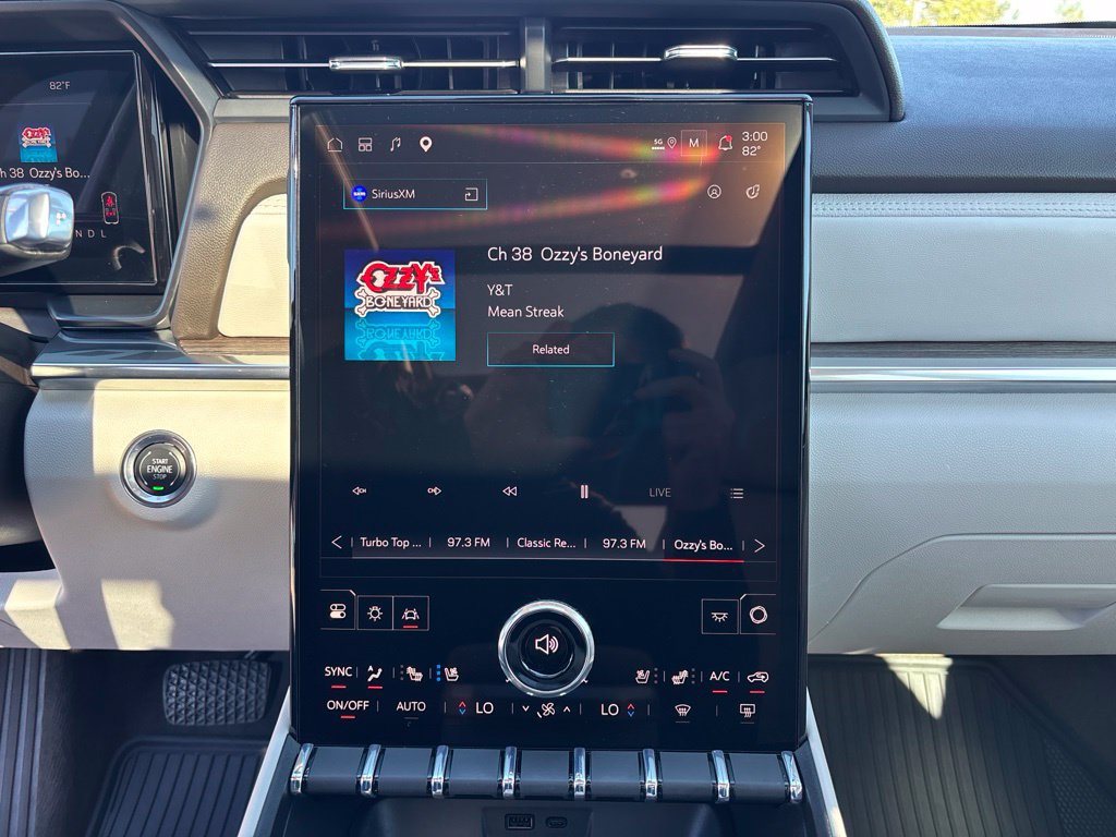 Used 2026 GMC Terrain Denali AWD/4WD image 13